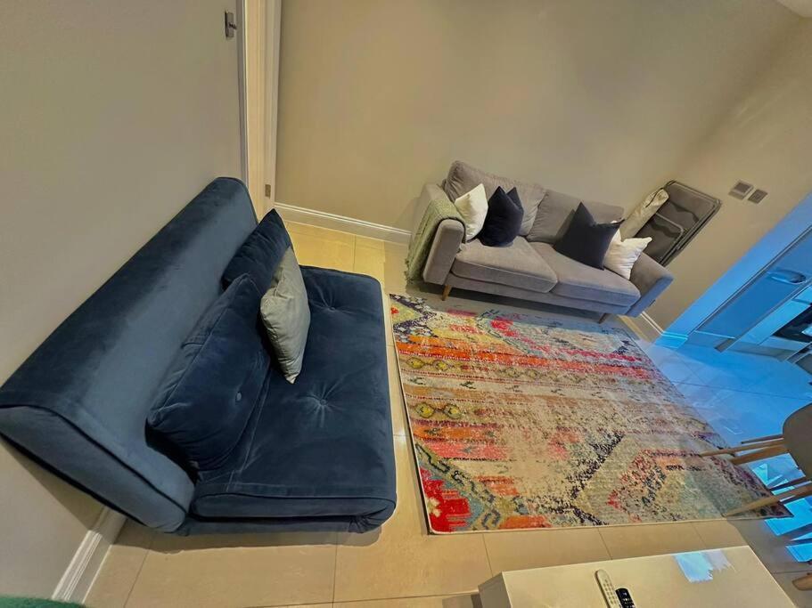 Lovely 2 Bedroom Ground Floor Flat With Garden. Londres Exterior foto